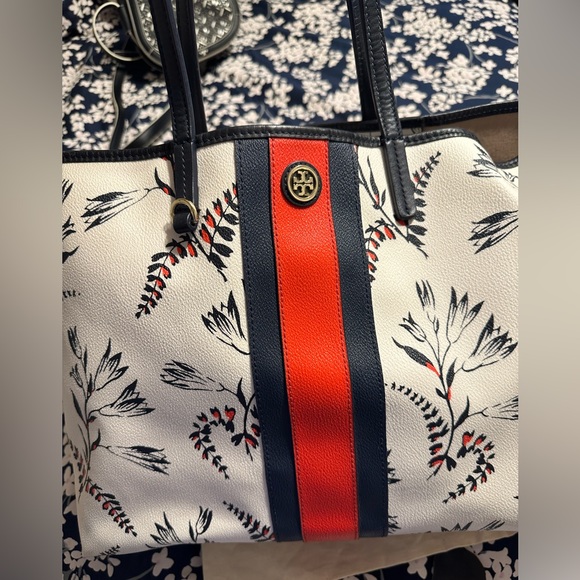Tory Burch Tote - Picture 2 of 6